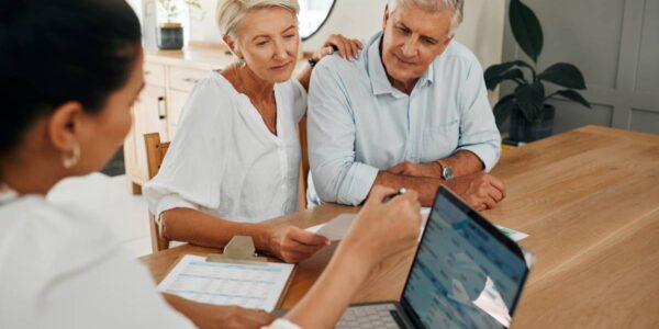 Comment trouver une mutuelle senior abordable sans renoncer à l'essentiel ?