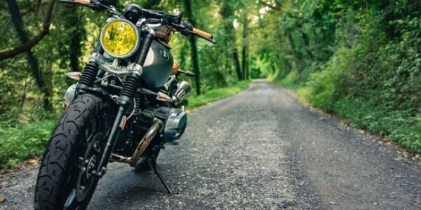 Jeune_permis_:_Tout_savoir_pour_choisir_sa_première_assurance_moto